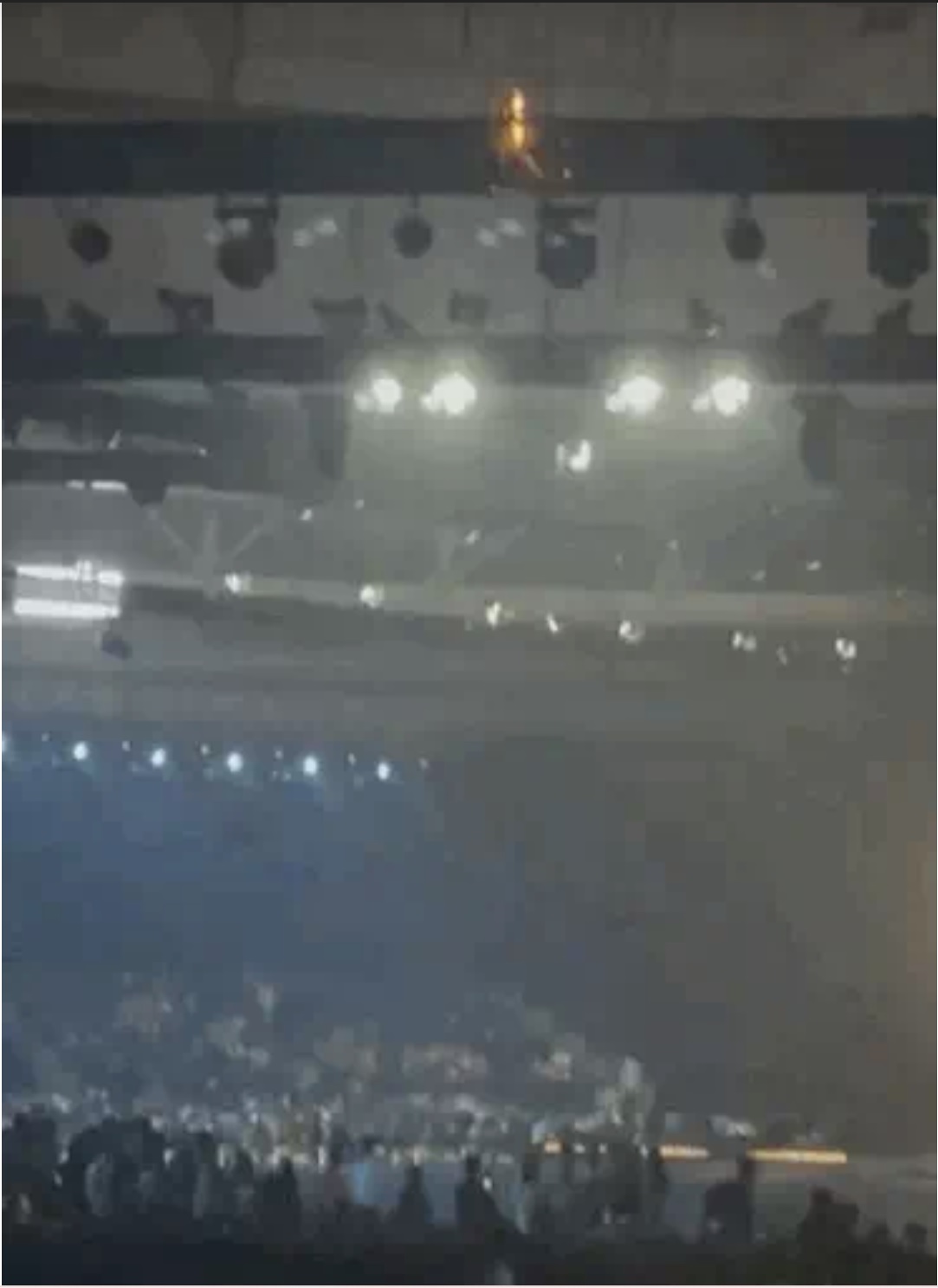 Trước giờ G, Chung kết Hoa hậu Việt Nam 2022 gặp sự cố chập cháy - Ảnh 1