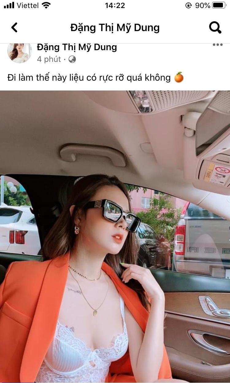 Midu mặc áo ren đi làm, tự hỏi: 