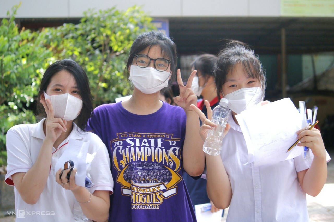 Thi với tinh thần thử sức, nam sinh đỗ 5 trường chuyên khó nhằn ở Hà Nội - Ảnh 1