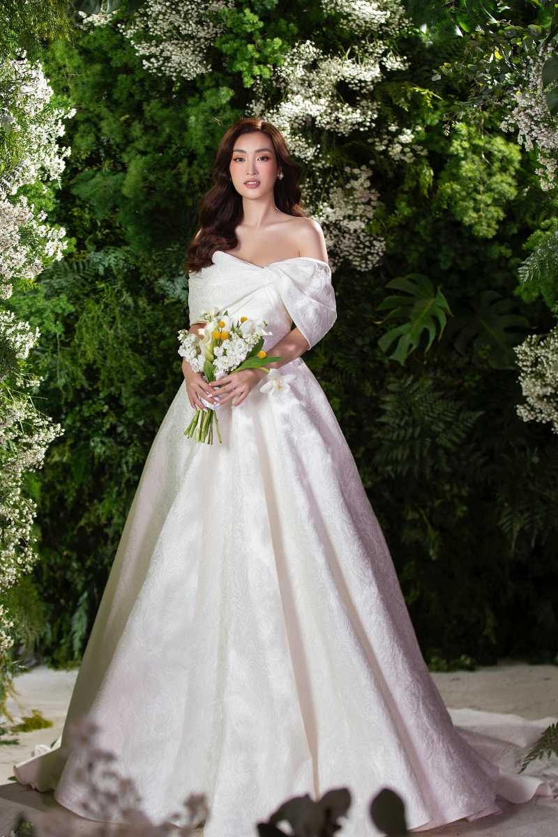 Rầm rộ khoảnh khắc Đỗ Mỹ Linh thử váy cưới, ngày về chung nhà với con trai bầu Hiển không còn xa? - Ảnh 3