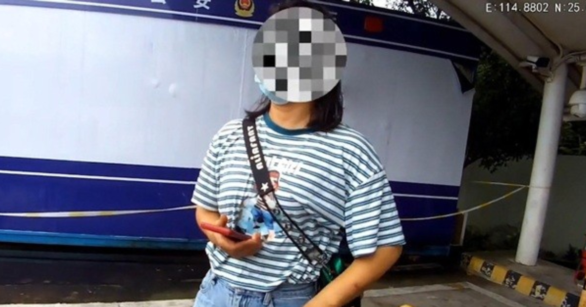 Tự ý mua cho mẹ đẻ đôi dép 350k, người phụ nữ bị chồng bỏ lại giữa đường