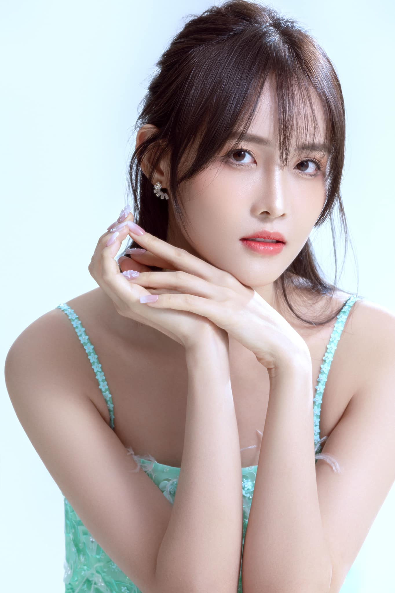 Á hậu Trương Mỹ Nhân gặp khó khi lấn sân diễn xuất vì chiều cao 1m78 - Ảnh 4