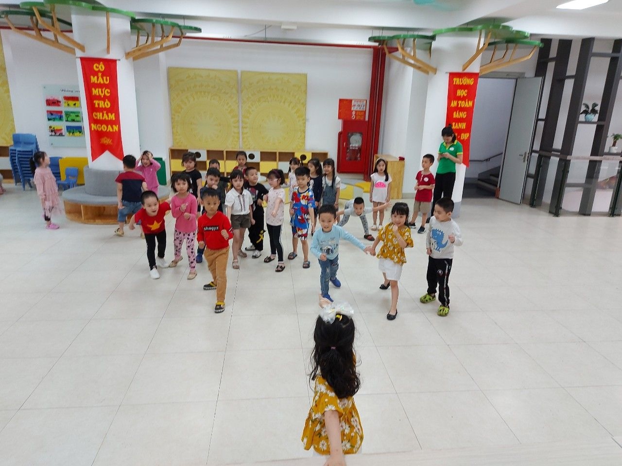 100+ trò chơi dân gian hay Việt Nam phổ biến - Ảnh 1