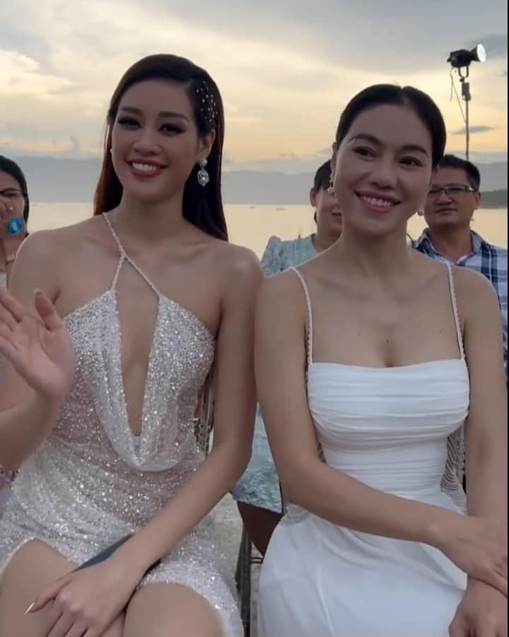 Khánh Vân thân thiết với Sen Vàng hậu rời Uni Corp - Ảnh 1