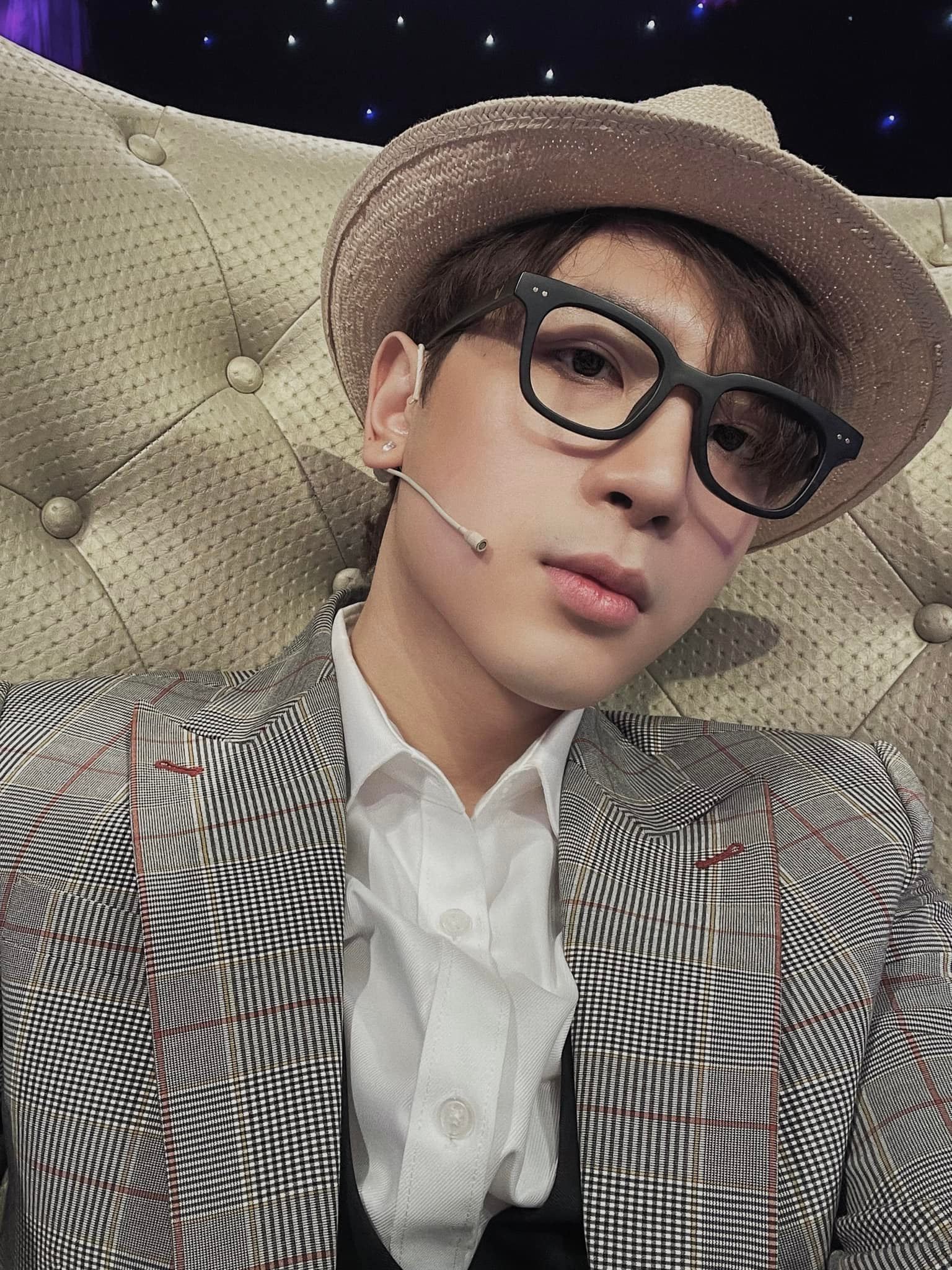 Phí Ngọc Hưng là ai? - Ảnh 2