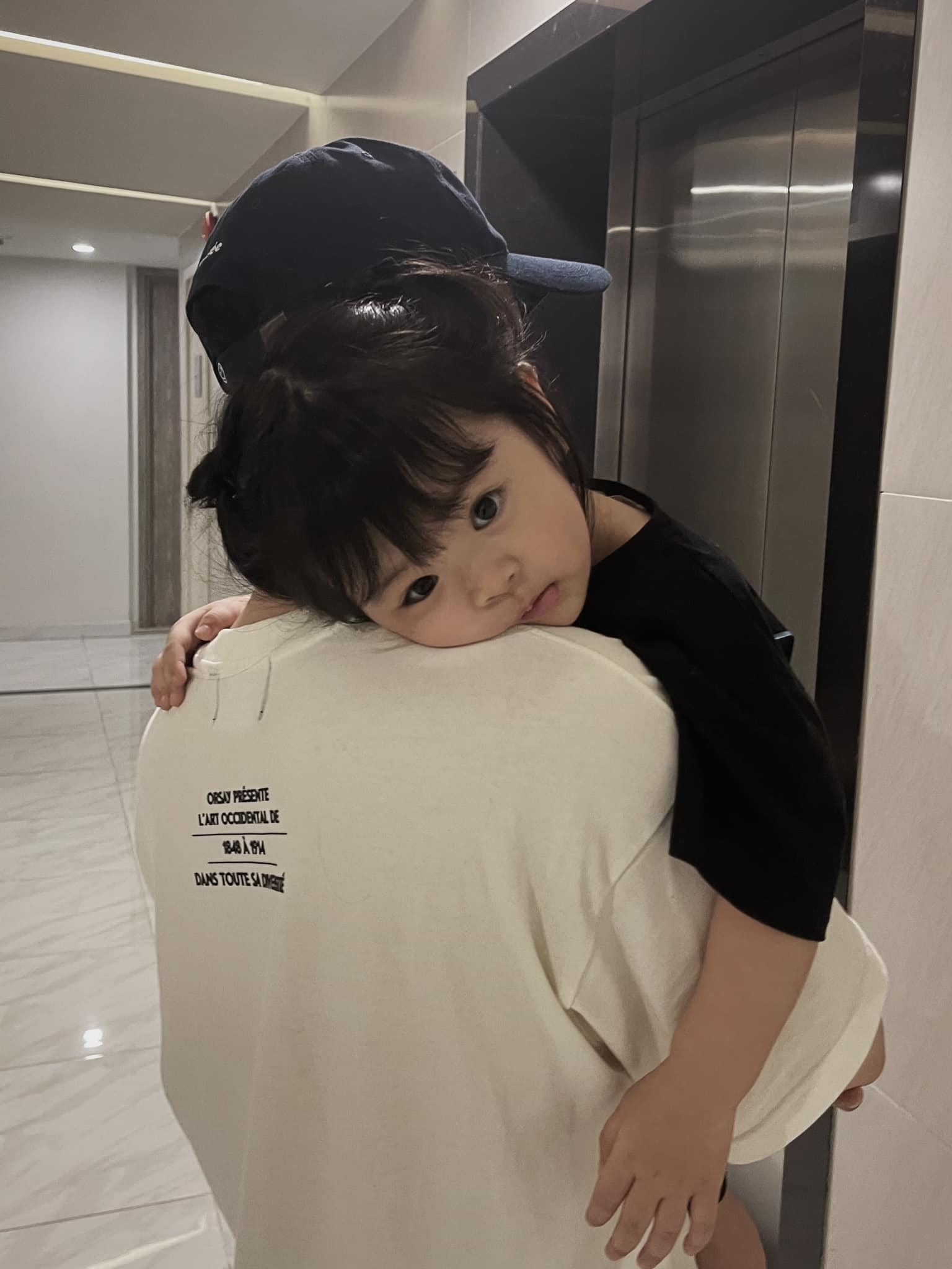 Phí Ngọc Hưng đăng tải 1001 khoảnh khắc của con gái, netizen đòi lập FC gấp vì quá dễ thương - Ảnh 1