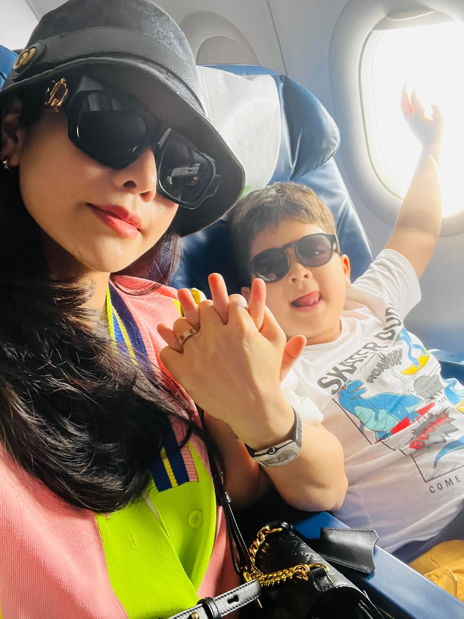 Đăng hình du lịch cùng chồng cũ, Nhật Kim Anh bị 