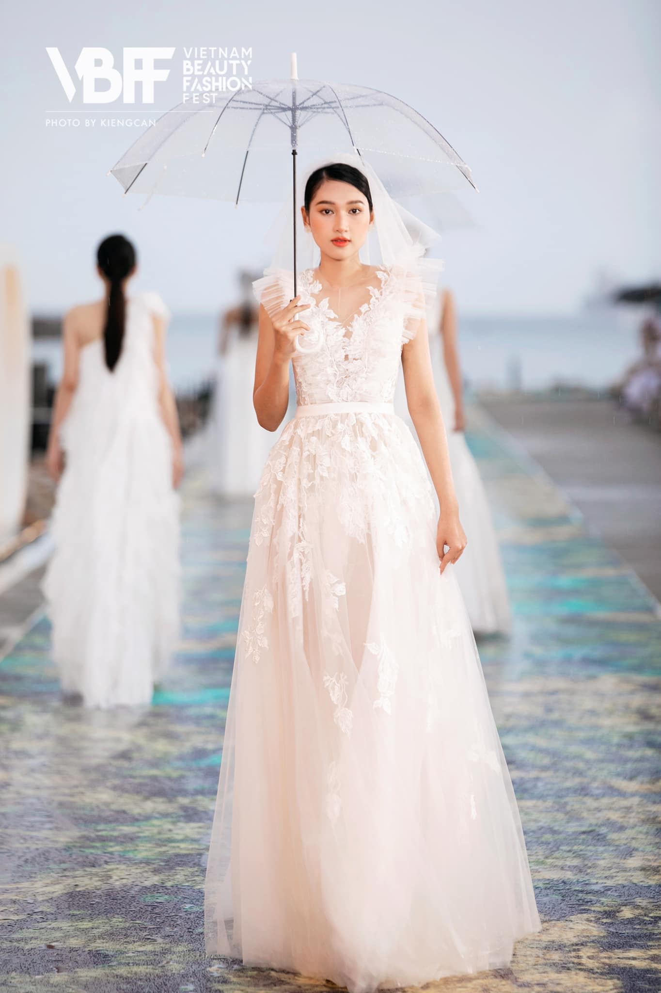 Ngắm trọn nhan sắc 6 cô gái đầu tiên ghi danh vào top 20 Chung kết Miss World Vietnam 2022 - Ảnh 2