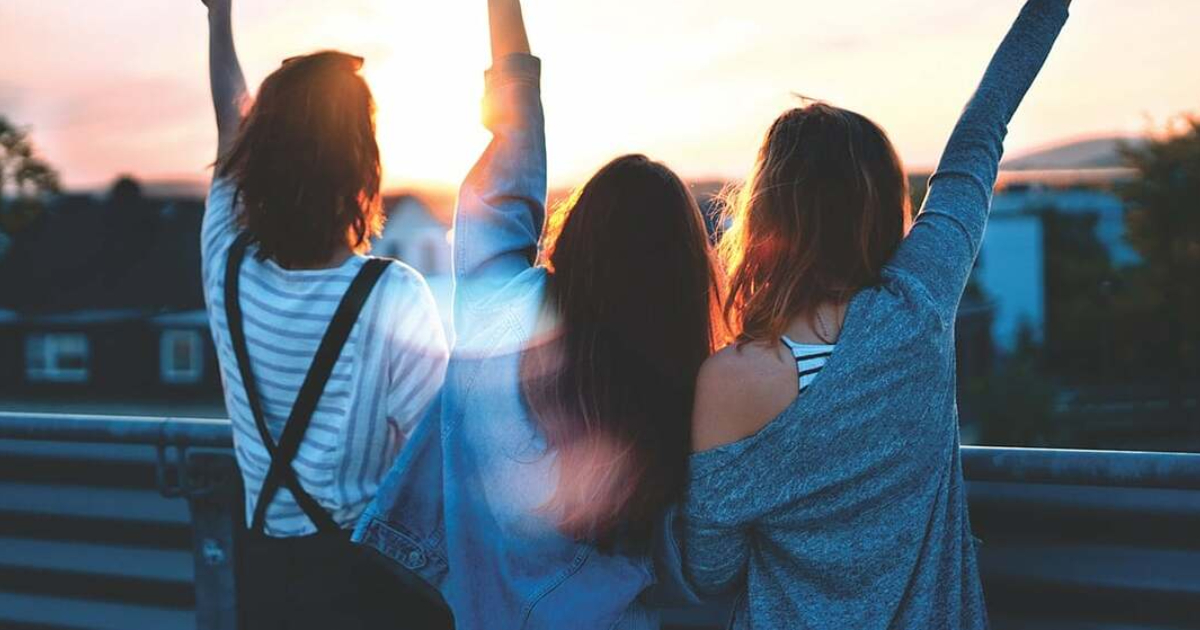 Nghiên cứu chỉ ra chơi với người giàu sẽ tăng cơ hội thoát nghèo