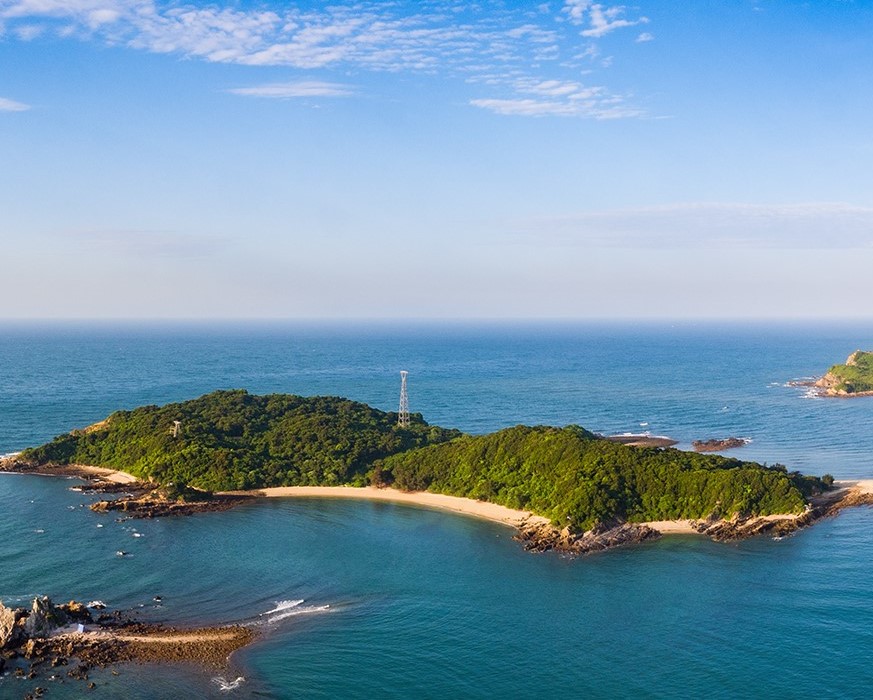 Chai nhựa, túi nylon sẽ biến mất trên đảo Cô Tô từ 1/9? - Ảnh 1