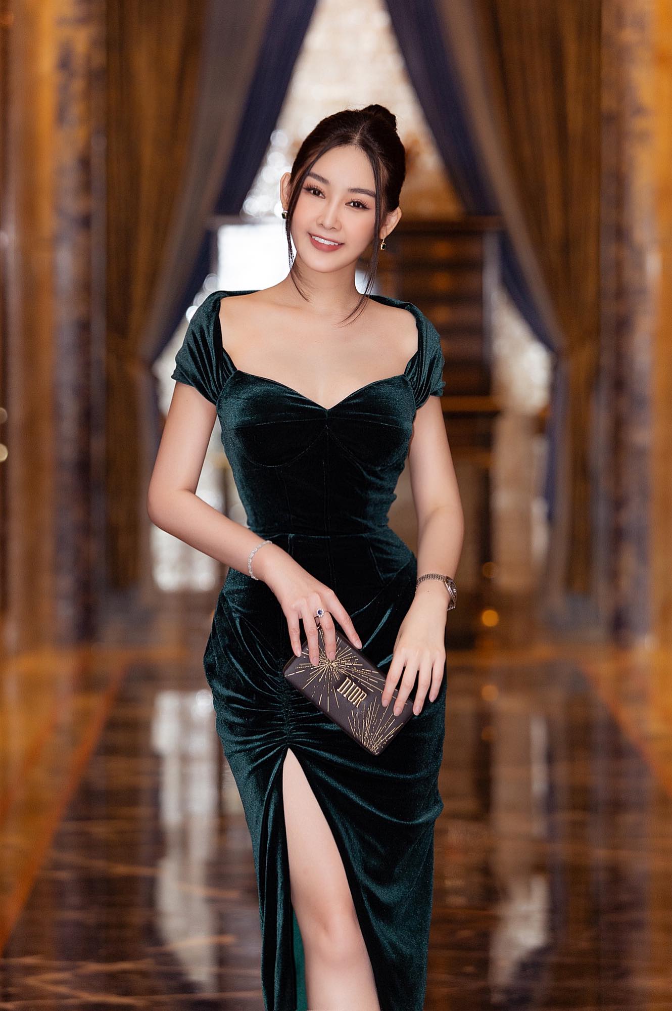 Lê Âu Ngân Anh là ai? - Ảnh 8