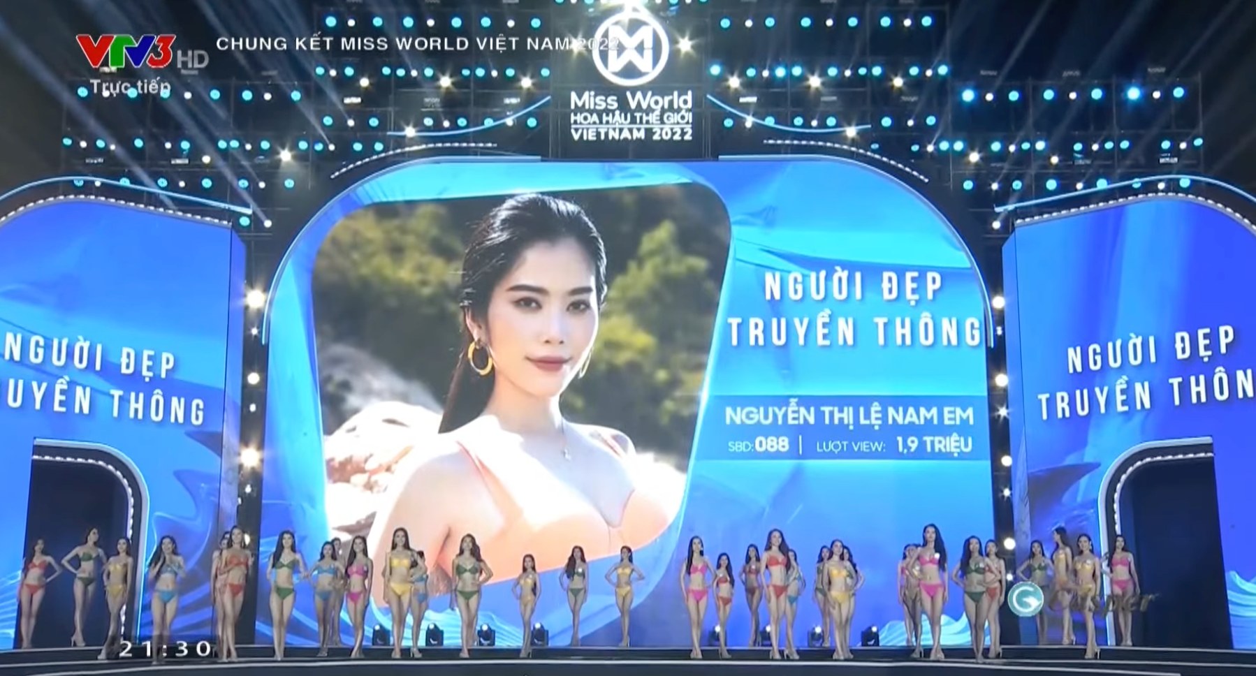 Trực tiếp Chung kết Miss World Vietnam 2022: Nam Em vào top 20 đúng như dự đoán - Ảnh 1