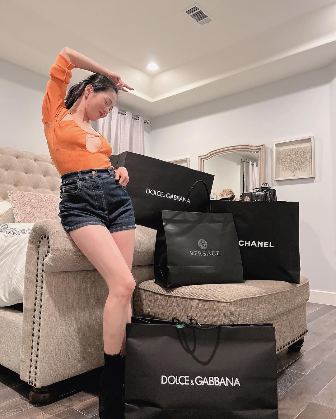 Lệ Quyên - Ảnh 1