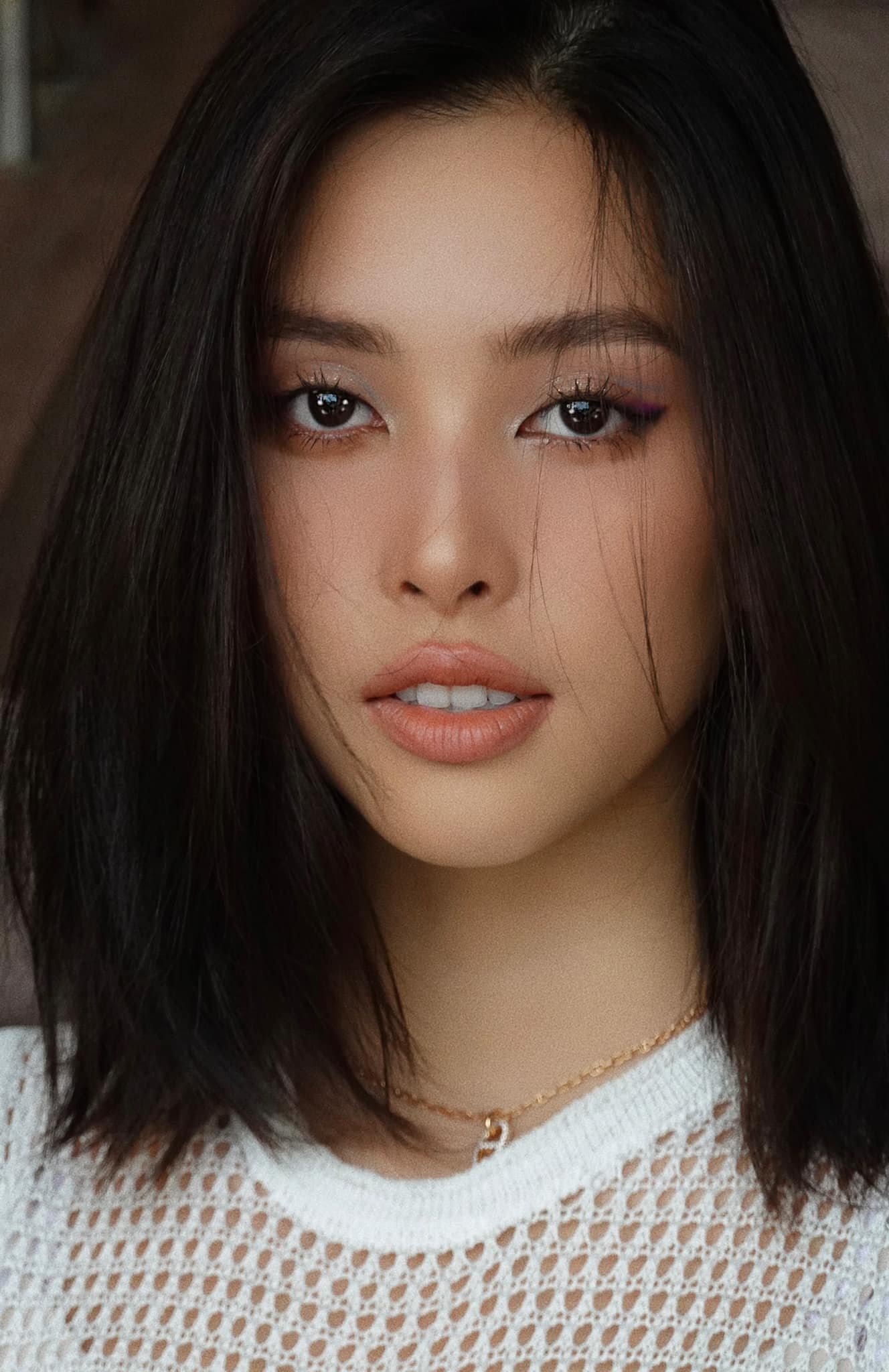 Các cô gái còn dám soi gương khi nhìn thấy bức ảnh này của Hoa hậu Tiểu Vy? - Ảnh 1