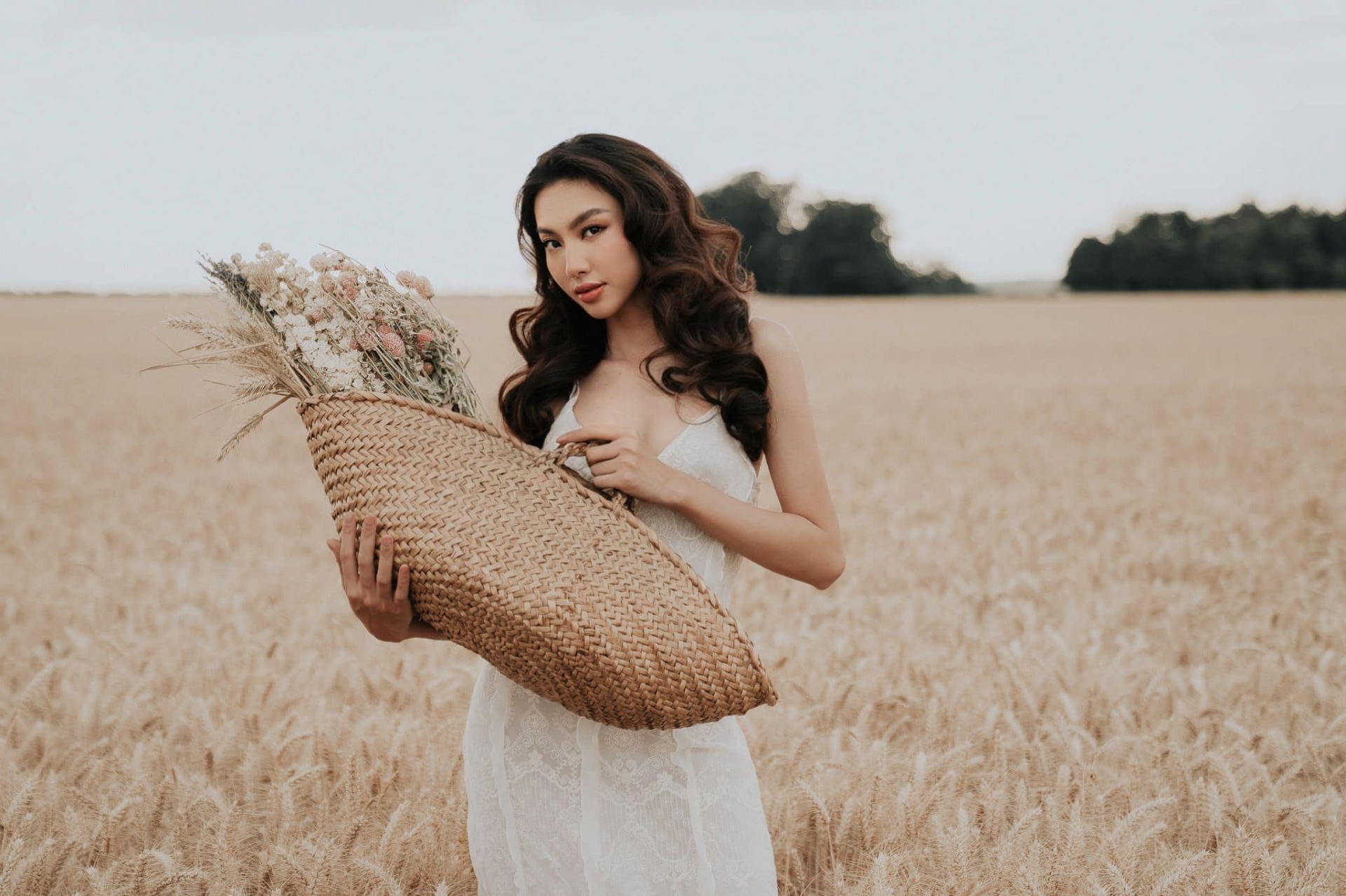 Thùy Tiên - Ảnh 1