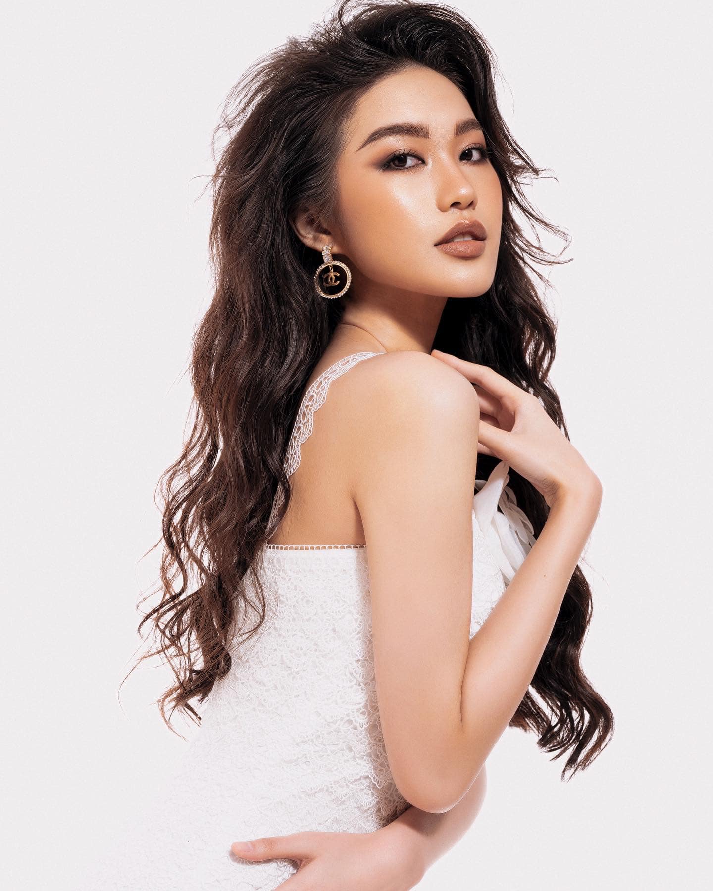 Bạn gái Đoàn Văn Hậu nhận xét bất ngờ về top 3 Miss World Vietnam 2022 - Ảnh 1