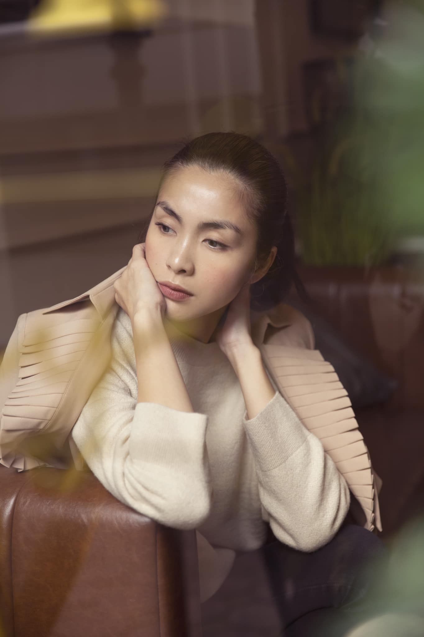 Tăng Thanh Hà trở lại đóng phim, sau một thập kỉ bình yên sau cánh cổng hào môn? - Ảnh 1