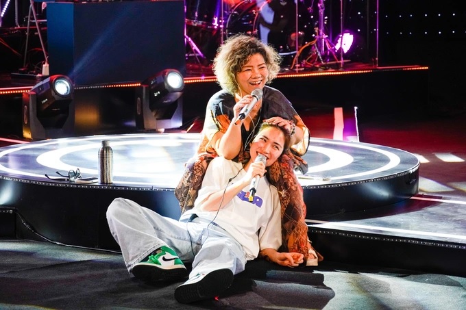 Hòa Minzy - Ảnh 1