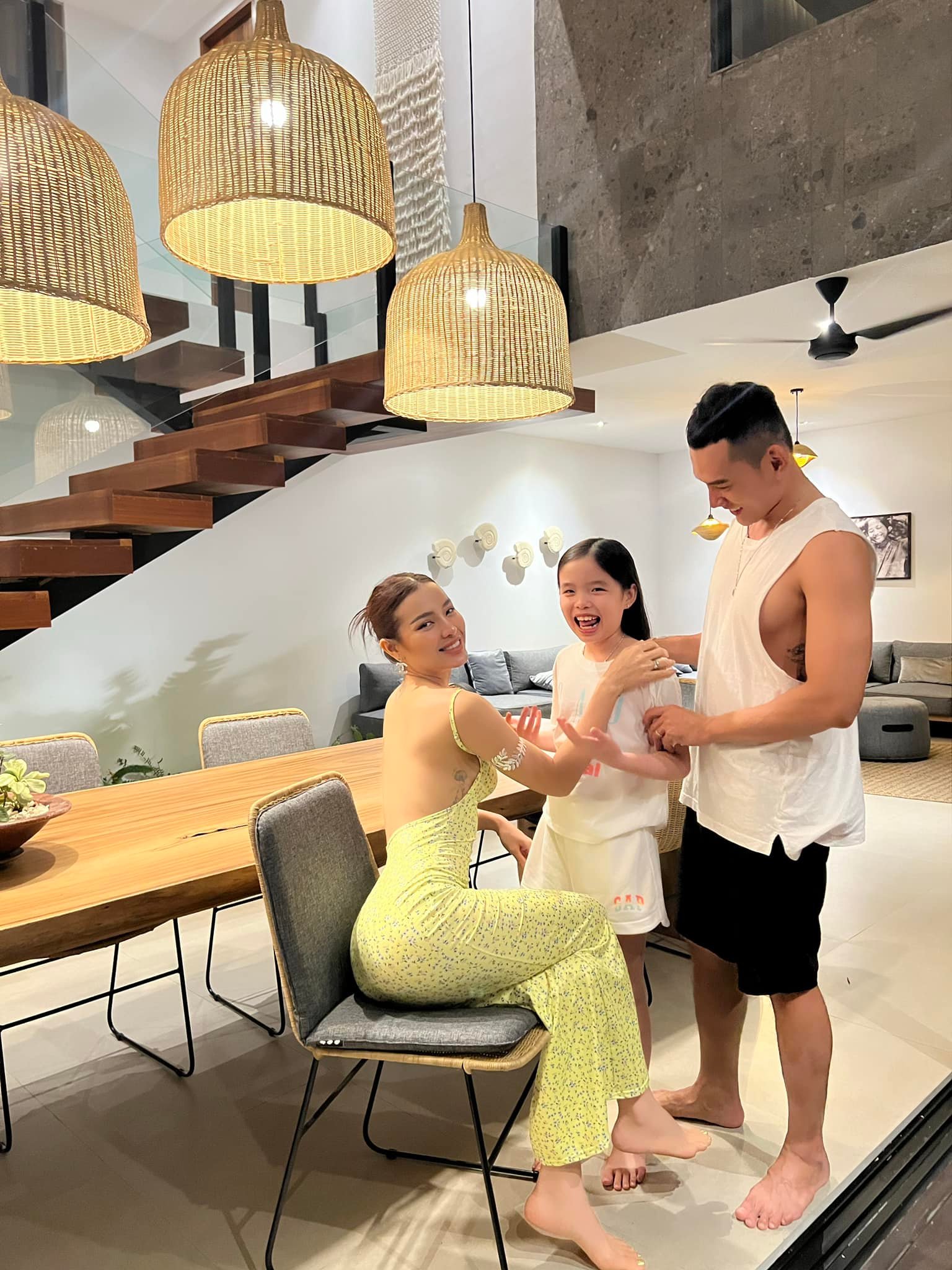 Phương Trinh Jolie bị phản ứng dữ dỗi vì 