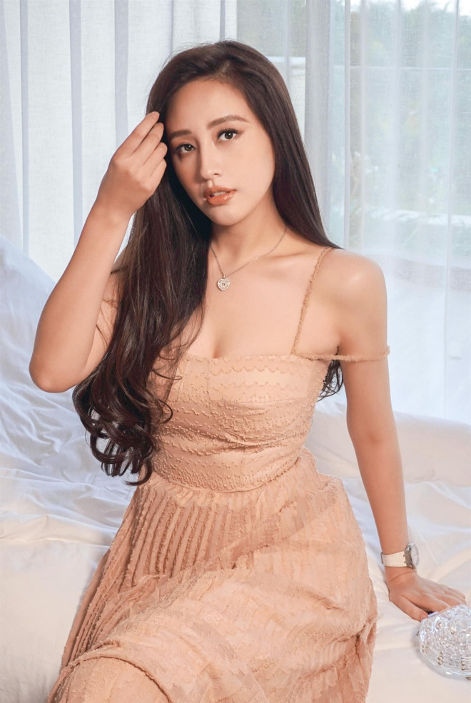 Mai Phương Thúy - Ảnh 1