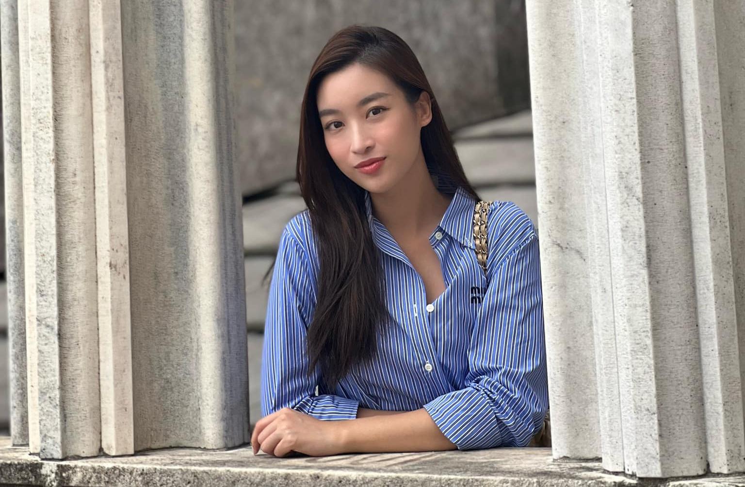 Đỗ Mỹ Linh đăng ảnh, Đỗ Vinh Quang quyết im lặng còn anh trai tương tác nhiệt tình - Ảnh 1