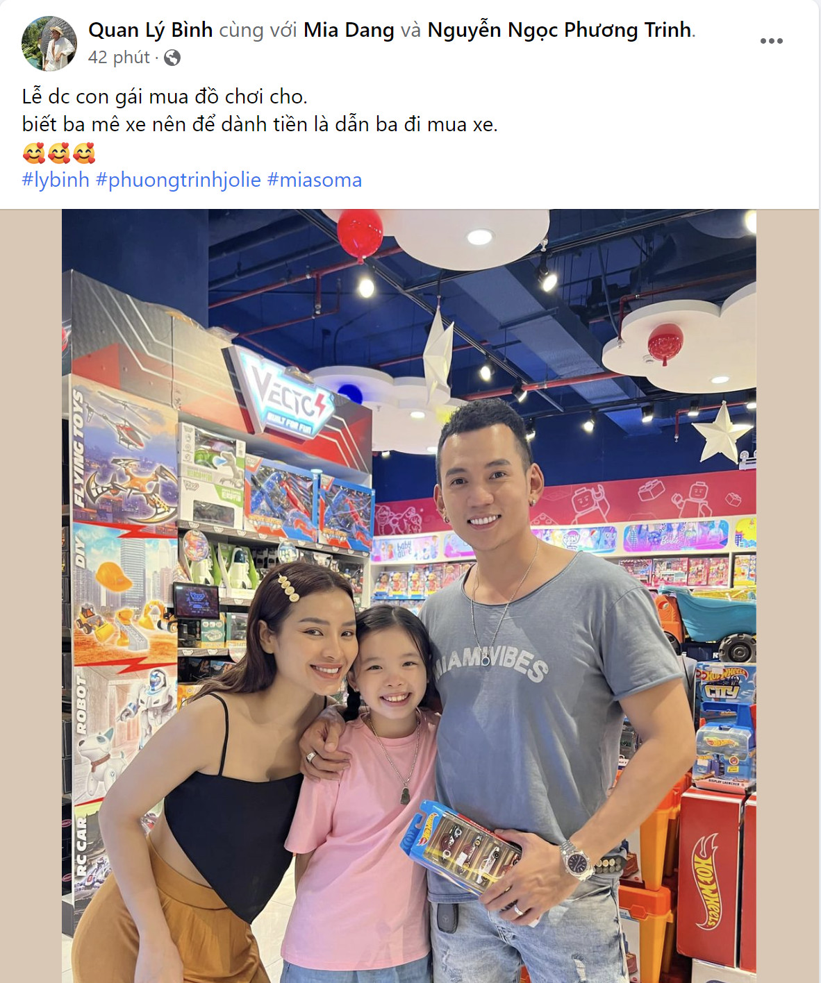 Con gái Phương Trinh Jolie: Mới 9 tuổi đã tiết kiệm dành tiền mua 