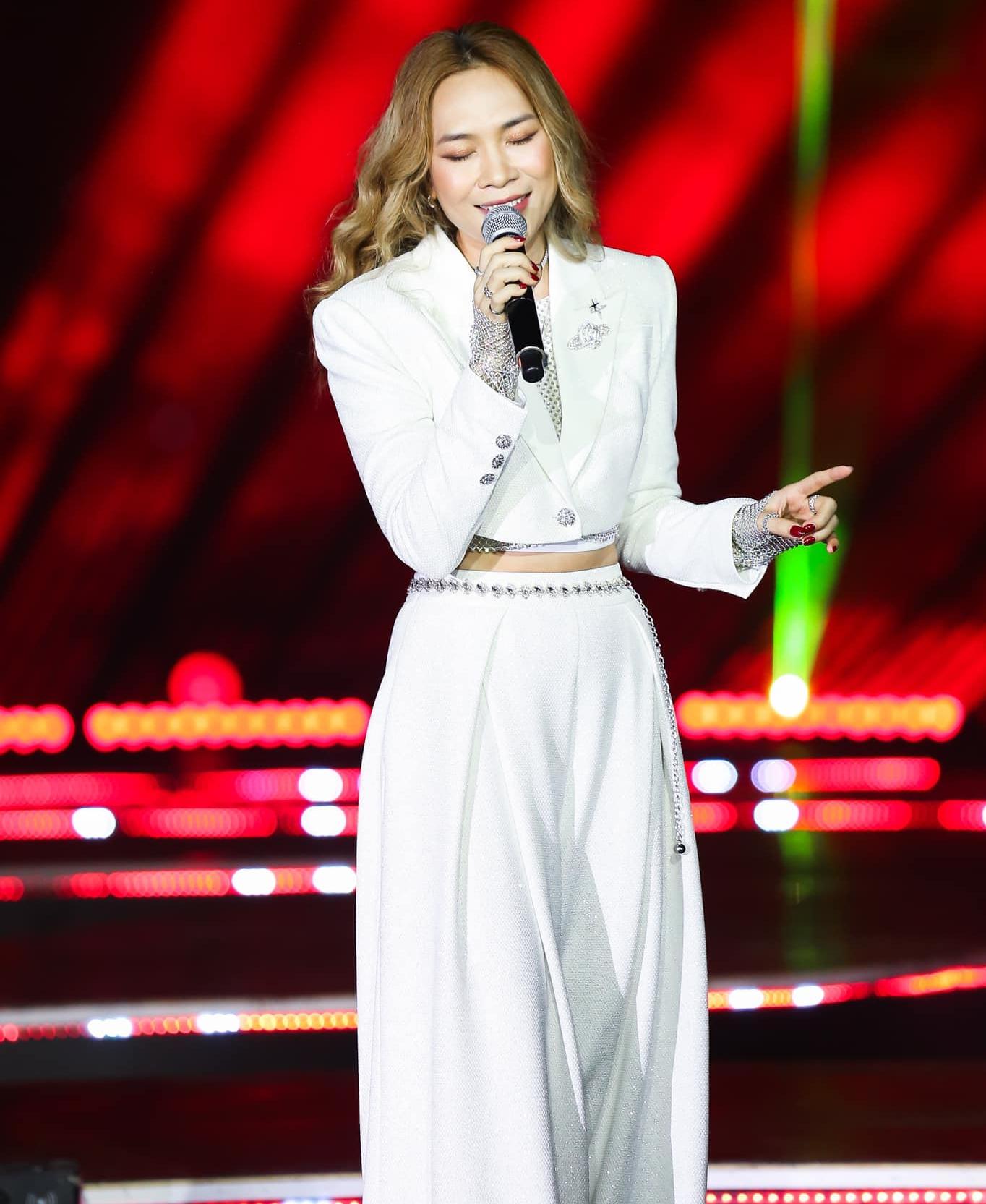 Mỹ Tâm lâu lắm mới làm điều này, netizen phán: 