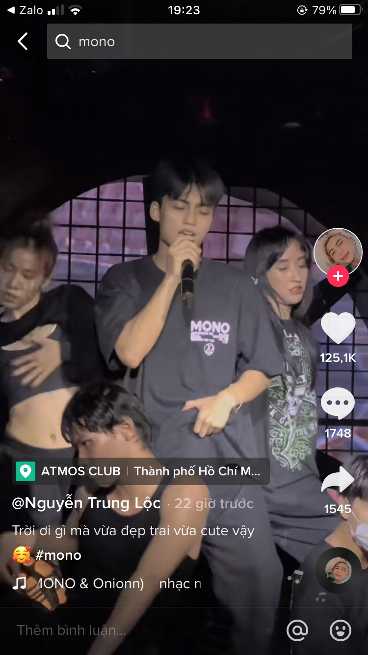 Ra mà xem Mono - em trai Sơn Tùng - trình diễn phong cách 