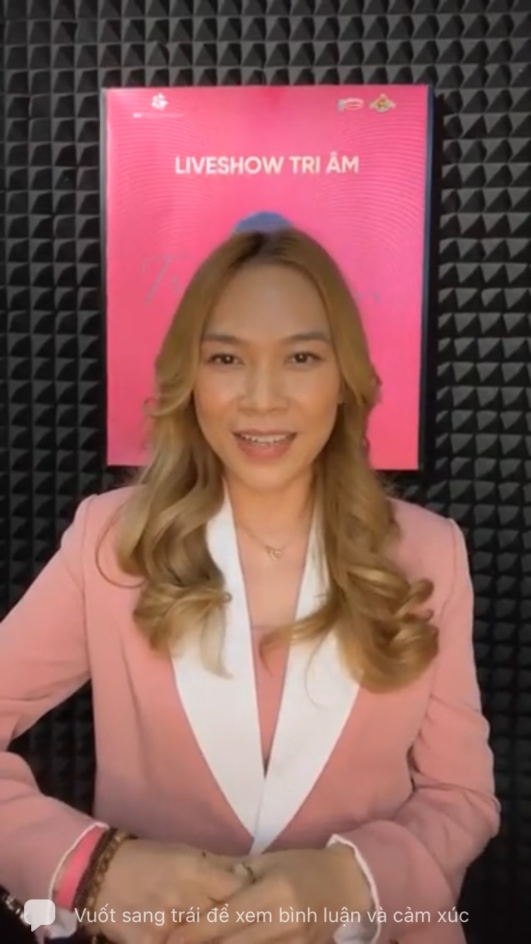 Lâu lắm mới livestream, Mỹ Tâm bất ngờ nhắc chuyện 