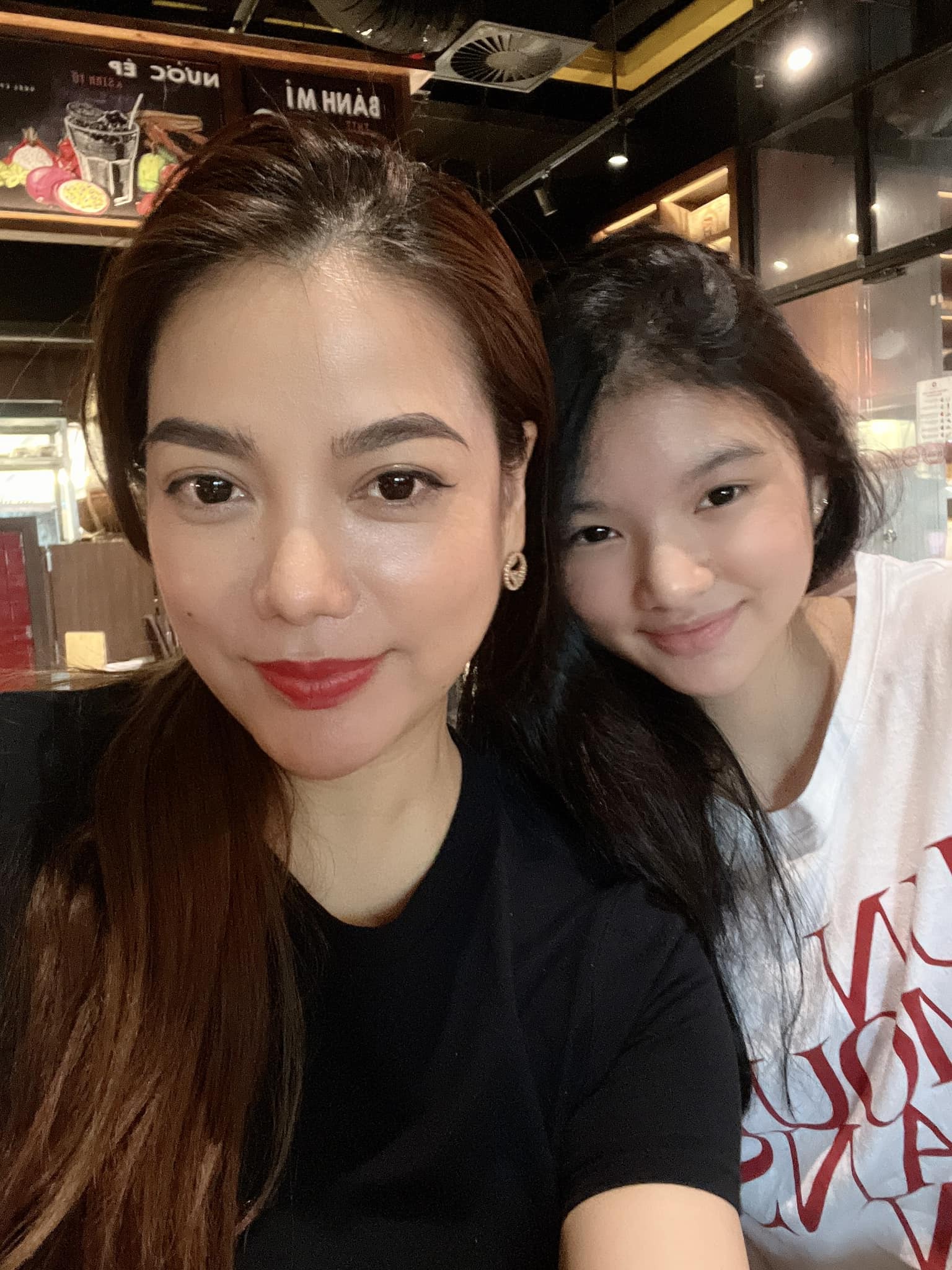 Con gái 13 tuổi nhà Trương Ngọc Ánh khiến nhiều người ngỡ ngàng khi làm điều này - Ảnh 1