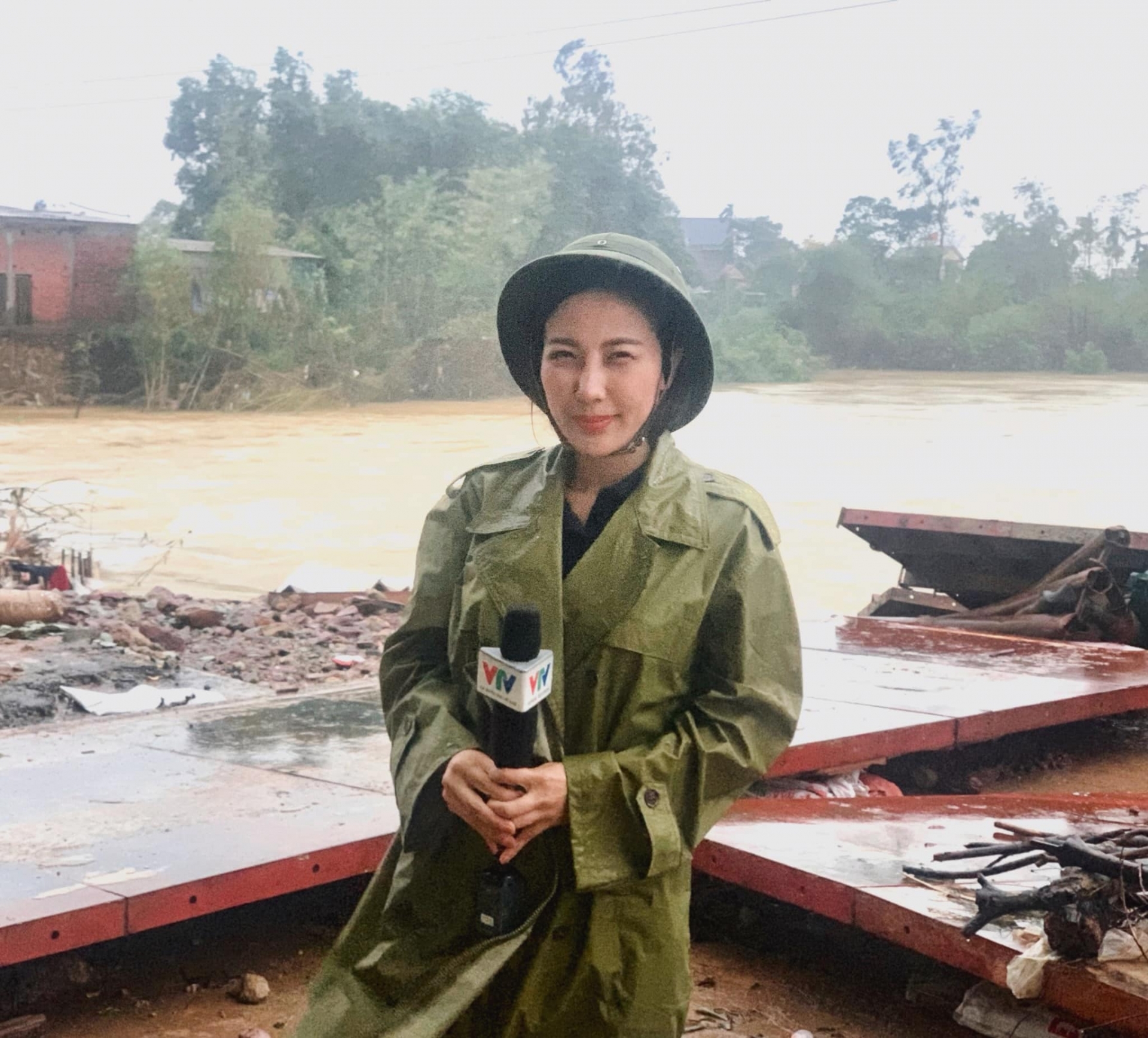 Quỳnh Hoa là ai? Nữ BTV vạ miệng vì phát ngôn 