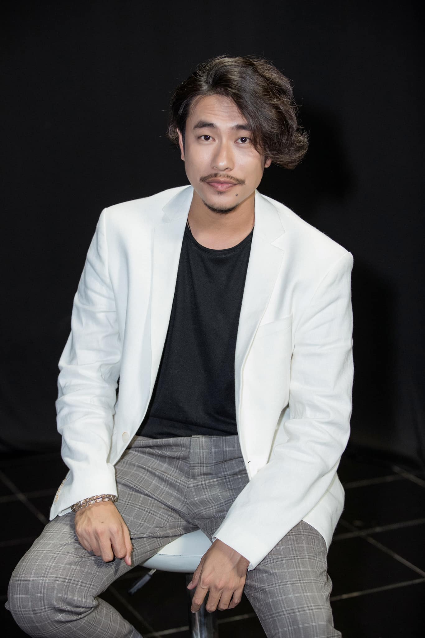 Kiều Minh Tuấn - Ảnh 1