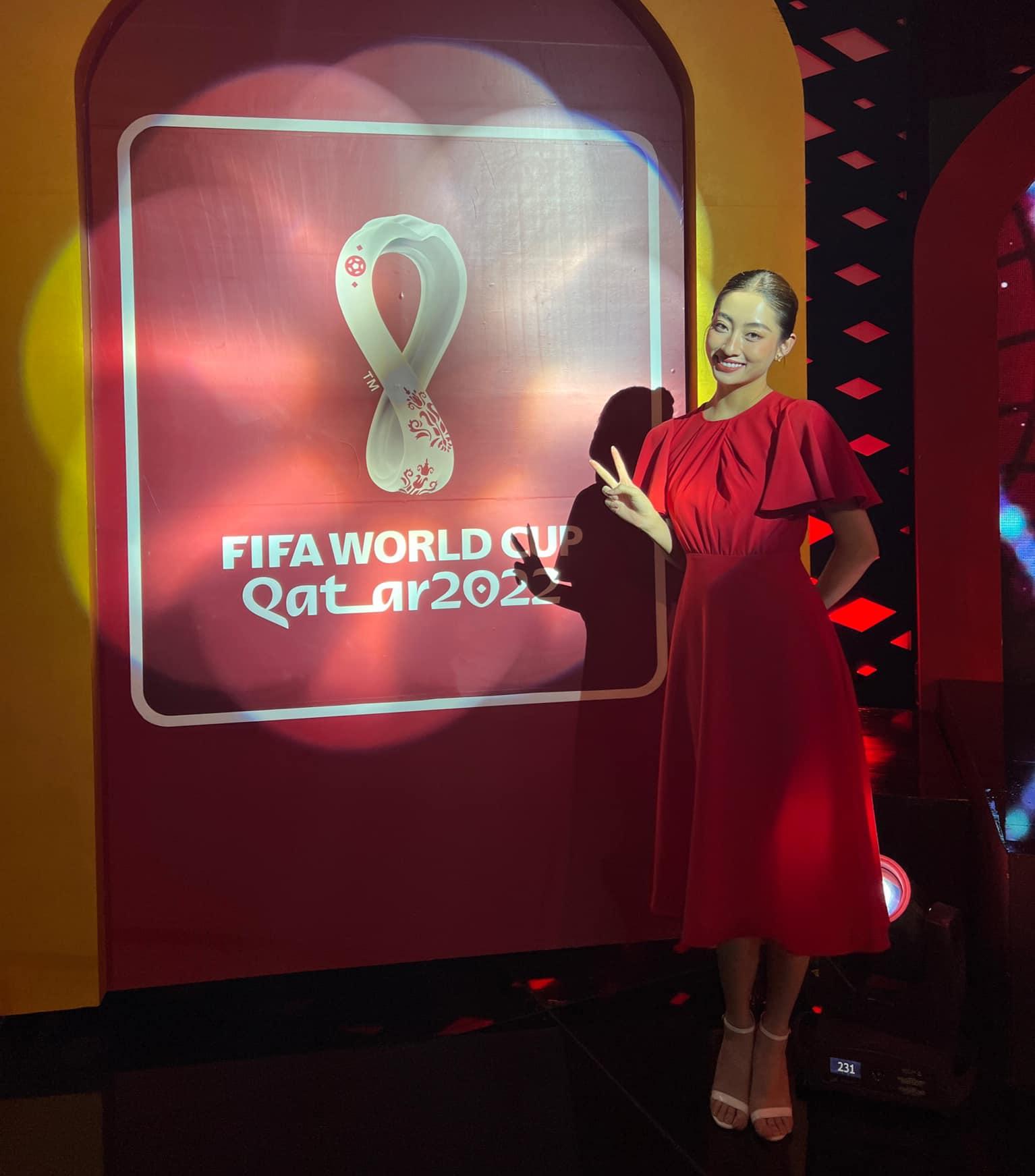 Lương Thùy Linh, Đỗ Thị Hà được khen khi bình luận World Cup: Mặc kín đáo lại thanh lịch, trang nhã - Ảnh 1