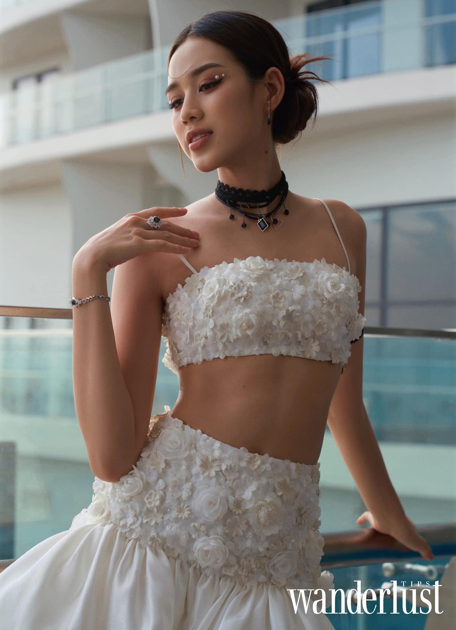 Bị chê nhạt nhòa, Hoa hậu Đỗ Thị Hà bất ngờ 