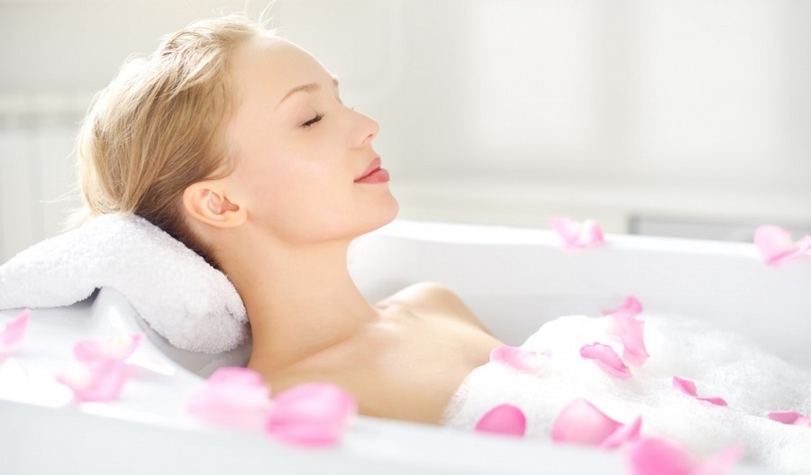 Top 5 sữa tắm trắng da hương nước hoa quyến rũ nhất cho phái đẹp - Ảnh 1