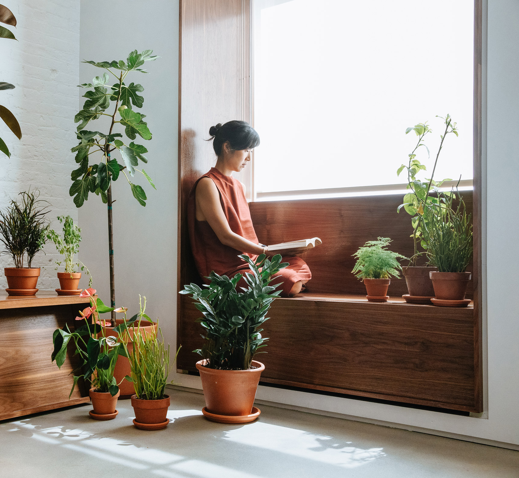 Ghế băng cửa sổ, góc chill cho những kẻ mộng mơ có nơi "trú ẩn" an yên ngay ở nhà