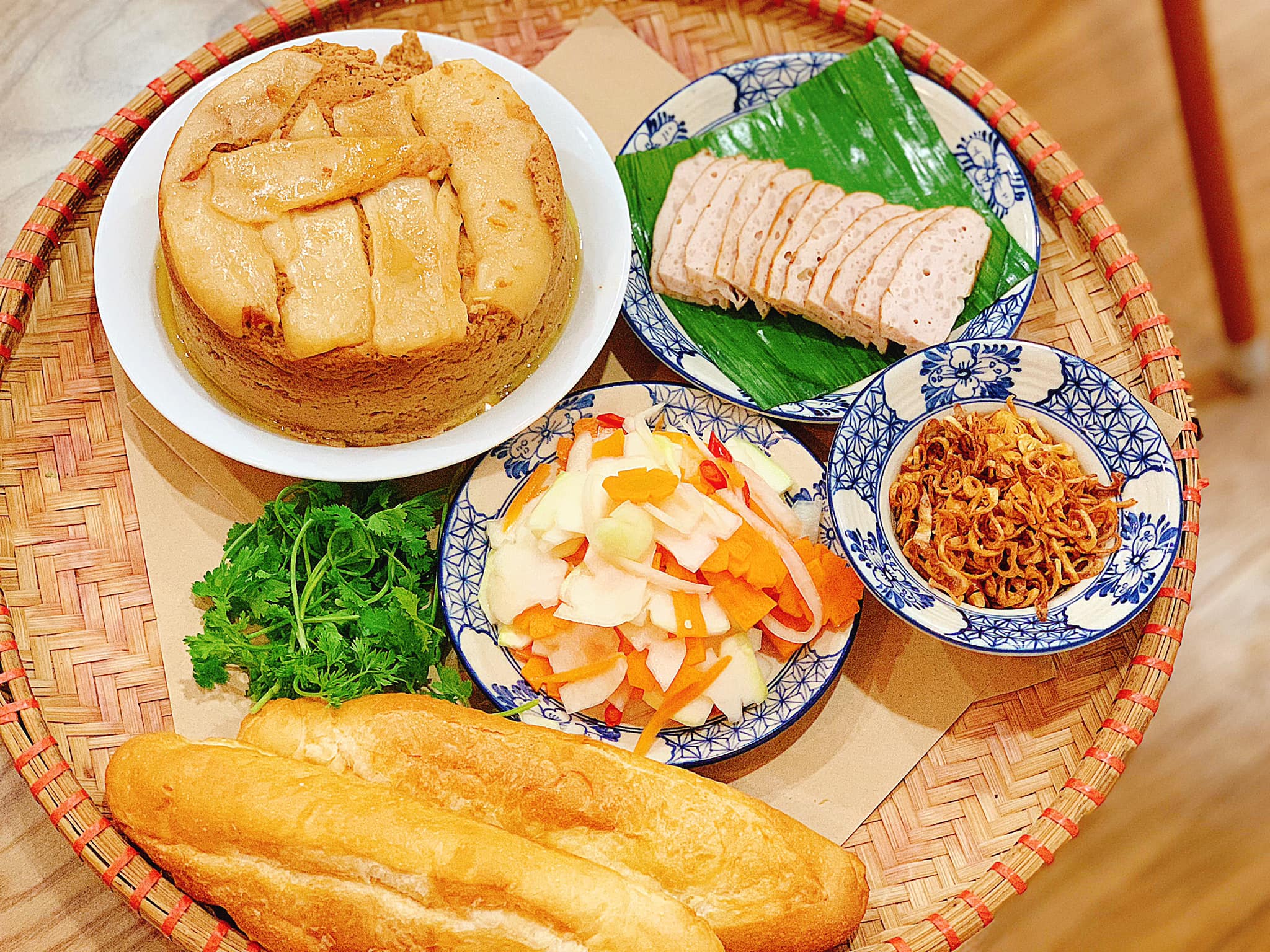 Công thức làm pate Nam Định béo, bùi, ăn một lần là nhớ mãi của mẹ đảm Nam Định