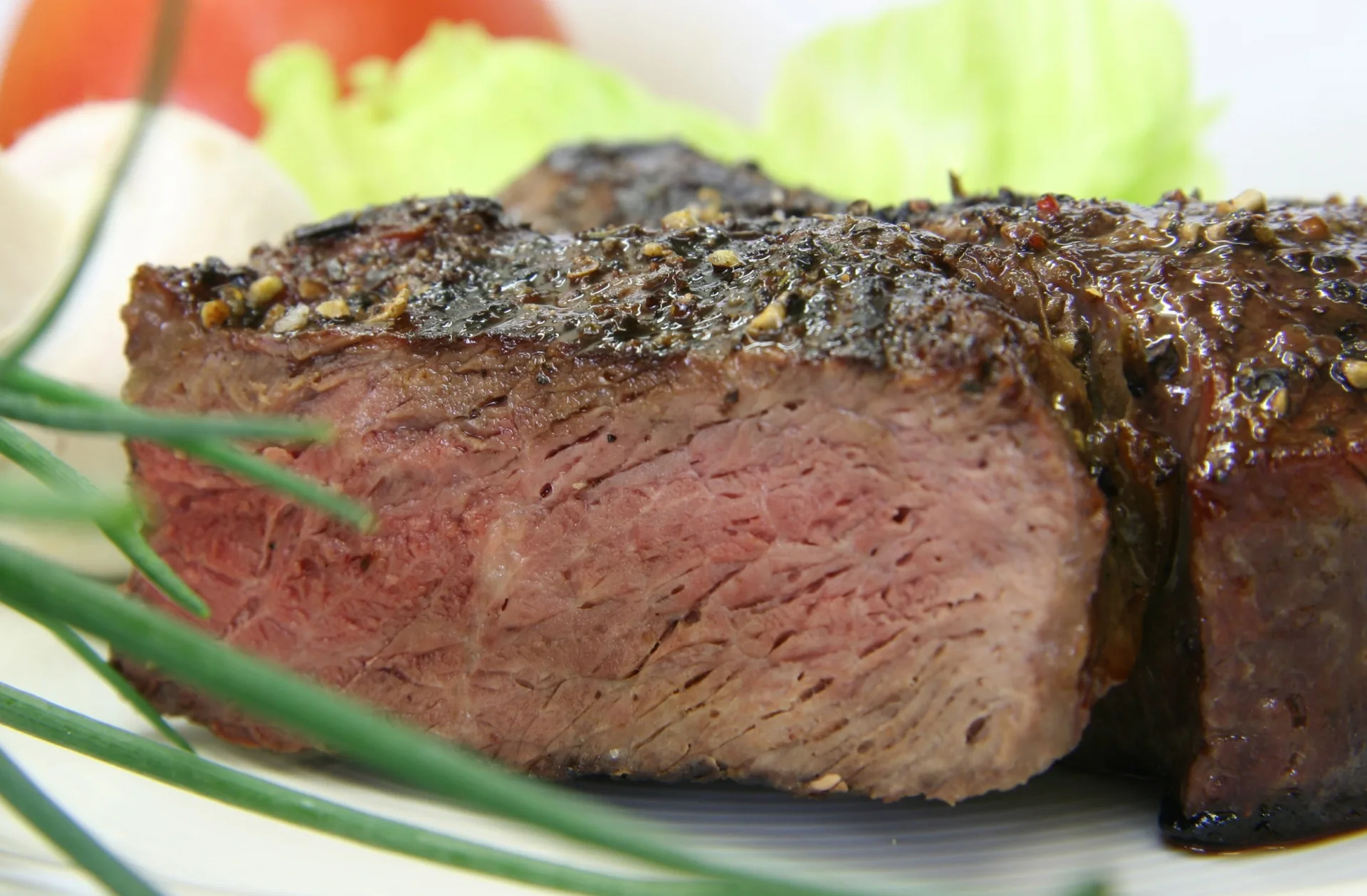 Các cấp độ chín của thịt bò beefsteak - Ảnh 3
