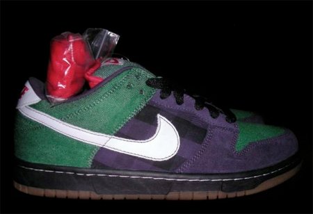 Nike SB Dunk Low 'Joker' là đôi duy nhất trên thế giới cũng được anh sở hữu.