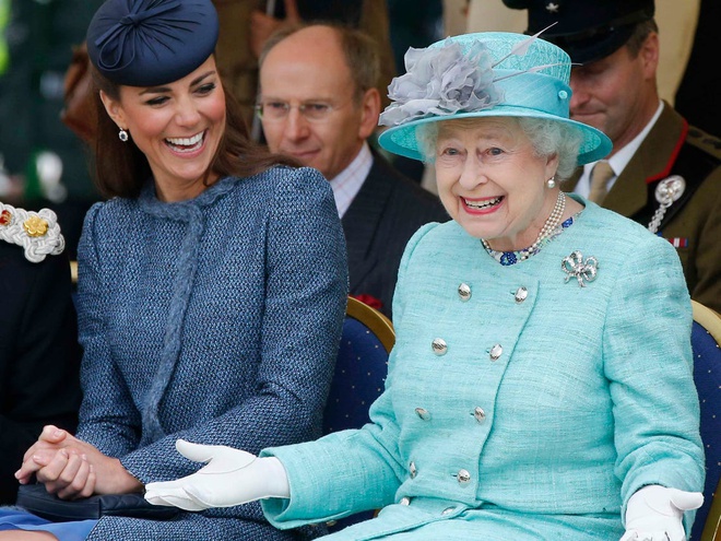 Phong cách thời trang của hoàng gia Anh luôn thu hút sự quan tâm của công chúng.