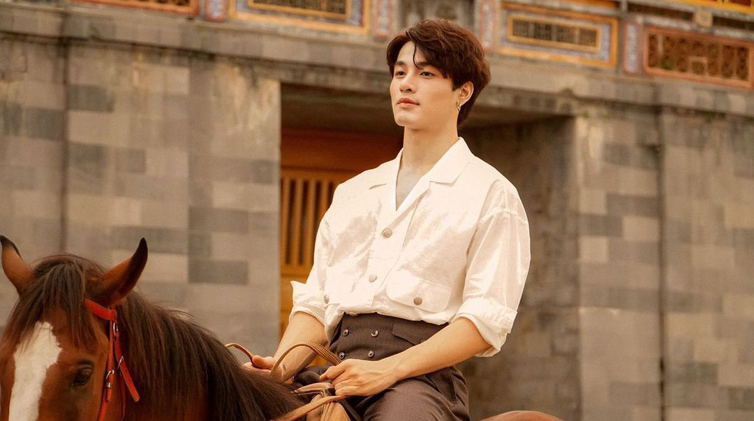 Khương Lê giảm cân khắc nghiệt, hoá "phi công" lãng tử trong Gái già lắm chiêu V