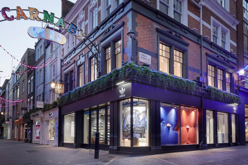 Cửa hàng mới của Adidas tại quận Soho, London.