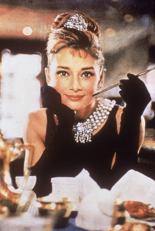 Audrey Hepburn thổ lộ mình cũng có lúc phát điên vì Tiffany's (I'm just crazy about Tiffany's).