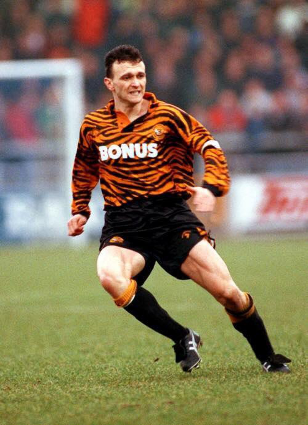Hull City muốn đưa hình ảnh linh vật của đội bóng vào trong trang phục thi đấu vào mùa giải năm 1992. Nhưng có lẽ hoạ tiết rằn ri của da hổ khiến cho hình ảnh các cầu thủ trở nên khó nhận diện trên sân cỏ. 