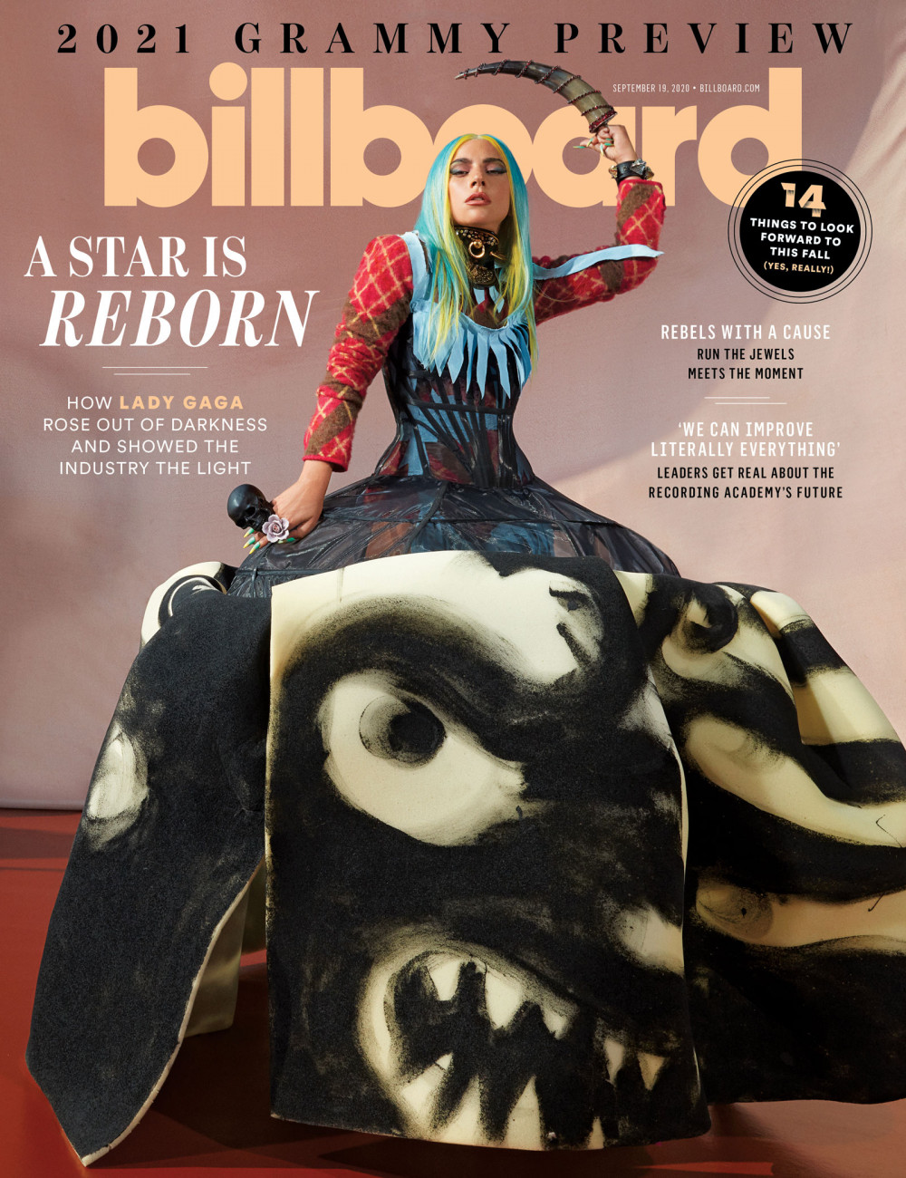 Chiếc váy 'khủng bố' của Lady Gaga trên tạp chí Billboard cũng chính là tác phẩm của Andrea.