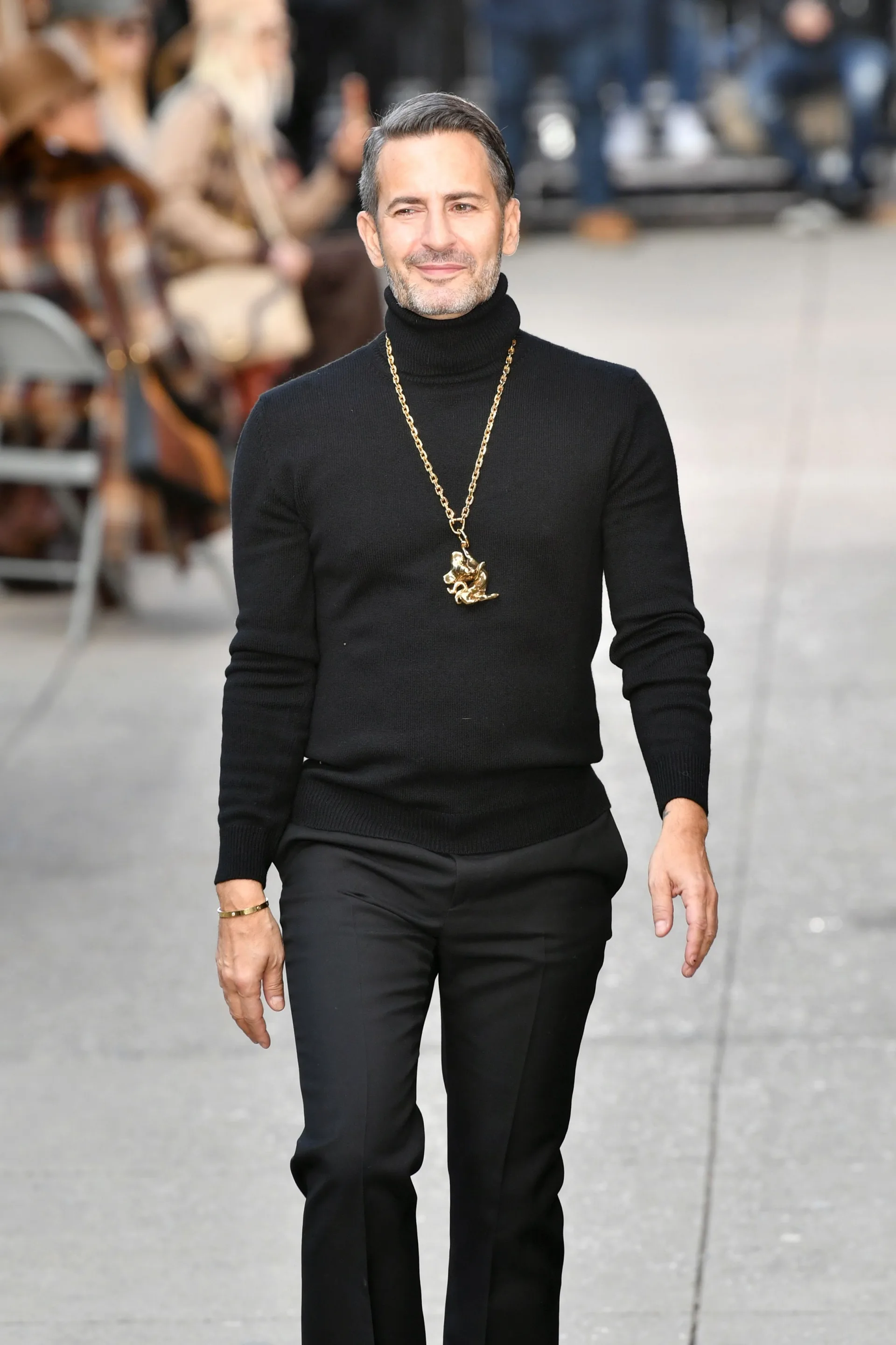 Marc Jacobs: Ngày trở lại ngoạn mục từ hào quang quá khứ  - Ảnh 4