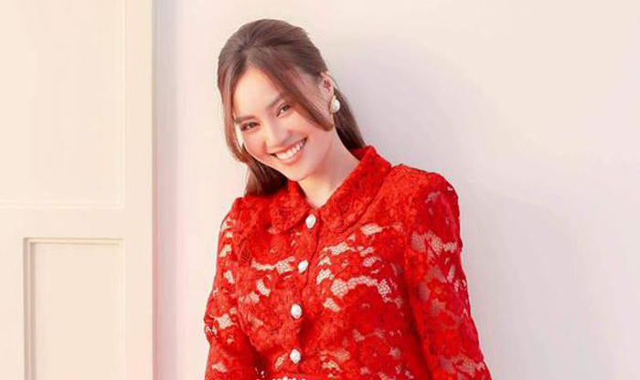 Bí quyết diện ren xuyên thấu vừa đẹp vừa "an toàn" của Ninh Dương Lan Ngọc