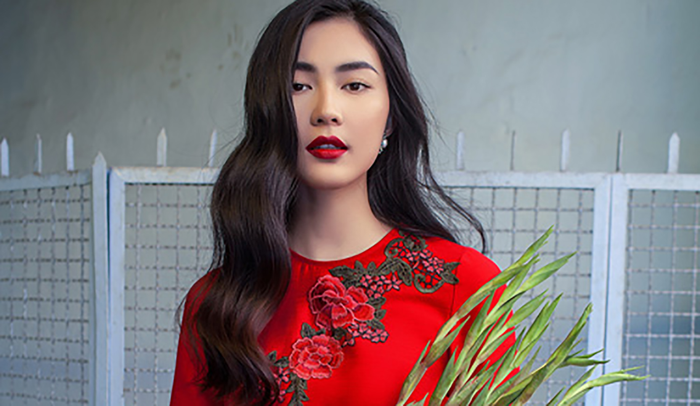 5 kiểu tóc các nàng phải biết để diện áo dài thêm nữ tính và nhuận sắc