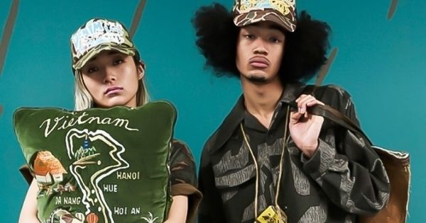 Bản đồ Việt Nam xuất hiện trong BST của nhà mốt Nhật Bản