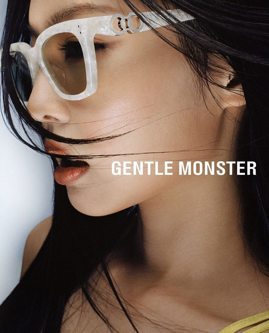 Thần thái đỉnh cao của Jennie trong bộ ảnh mới nhất của Gentle Monster.